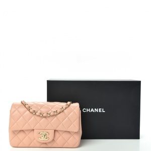 🔴 SOLD 🔴 Chanel mini flap bag